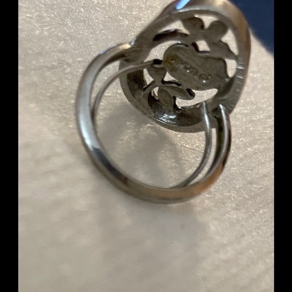 1975 Avon Ring - Picture 3 of 6